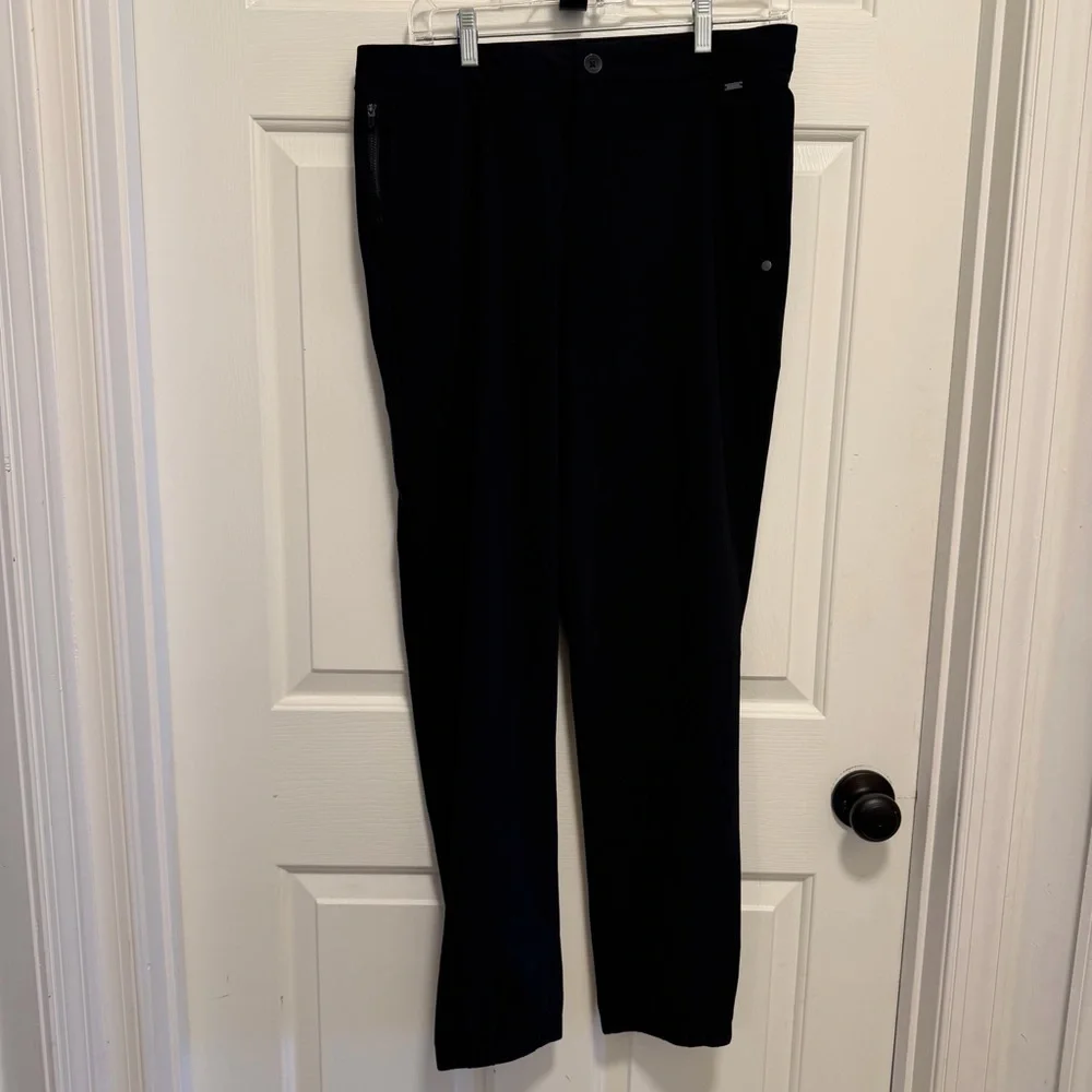 Vuori Fleet Chino Pant Athletic Slim Black Size Medium NWOT